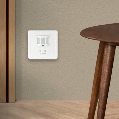 Interruptor con Sensor Infrarrojo de Movimiento y Sensor Crepuscular 7hSevenOn Home Enchufes Inteligentes 4 Interruptor con Sensor Infrarrojo de Movimiento y Sensor Crepuscular 7hSevenOn Home Enchufes Inteligentes 4