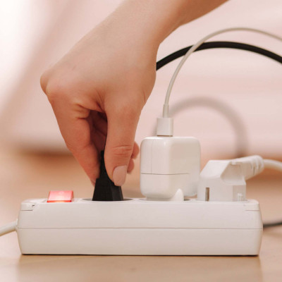 Regleta 3 Enchufes Schuko 3m Blanco con Interruptor 7hSevenOn Bases Múltiples 6